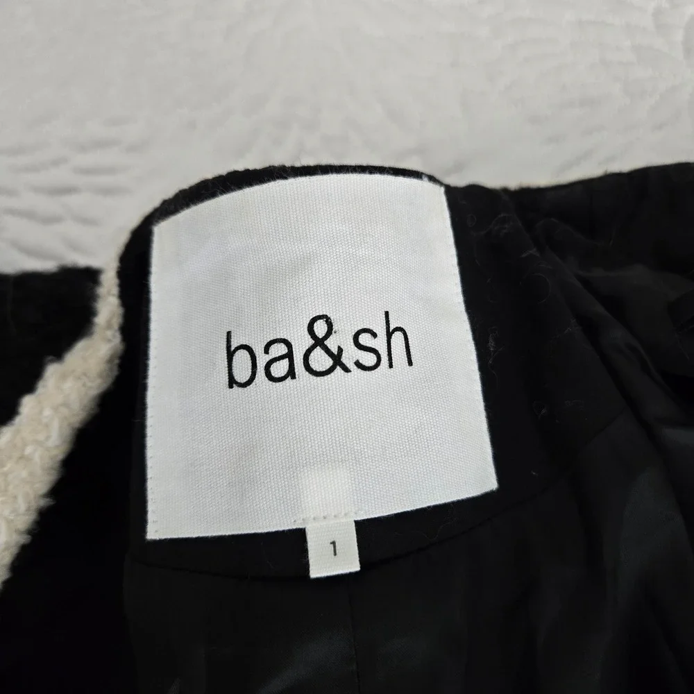 Ba&sh Lady Jacket Black Boucle Contrast Trim Gold Button Cropped Blazer Size 1